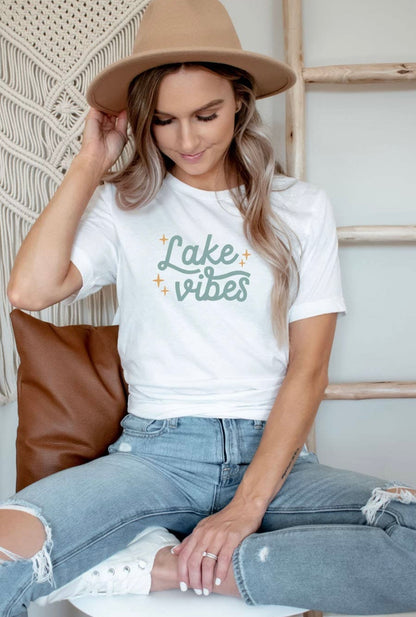 Retro Lake Vibes Graphic Tee - CACTI & CAMO